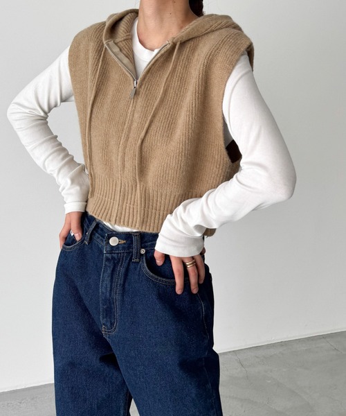 CANAL JEAN（キャナルジーン）の「El mar　フードニットベスト（ベスト・レディース・キャメル/グレー・ONE SIZE）」の3枚目の写真