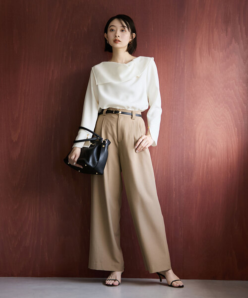 La TOTALITE(ラトータリテ)の「ドレープカラーブラウス(シャツ/ブラウス・レディース・ブラック/ブラック系その他/ホワイト・FREE)」の15枚目の写真