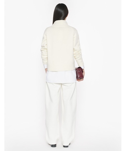 Maison Kitsune（メゾンキツネ）の「FOX HEAD INTARSIA HIGH NECK CARDIGAN（カーディガン/ボレロ・レディース・ブラウン系その他/セージグリーン/アイボリー・S/M/XS/L）」の7枚目の写真