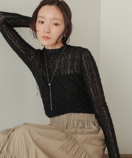 Bab(バブ)の「シアーシャギーハイネックトップス(Tシャツ/カットソー・レディース・ブラック/オフホワイト/モカ・FREE)」の17枚目の写真