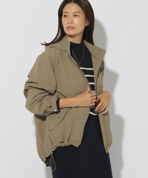 Elura(エルーラ)の「【撥水加工あり】大人リュクスマンパ/147965(マウンテンパーカー・レディース・ブラウン系その他/ライトイエロー/ネイビー・MEDIUM/LARGE)」の10枚目の写真