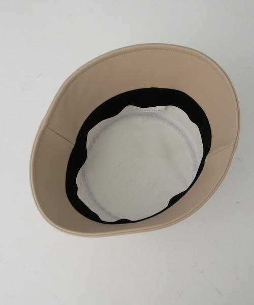 NANO universe（ナノユニバース）の「フェイクレザーバケットハット（ハット・レディース・ベージュ/ブラック・FREE）」の12枚目の写真