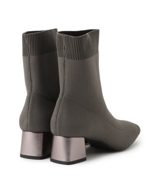 ITS'DEMO（イッツデモ）の「◆【フィット感◎／太めヒール／M・Lサイズ展開】ニットブーツ（ブーツ・レディース・ブラック/ダークグレー・40/38）」の6枚目の写真