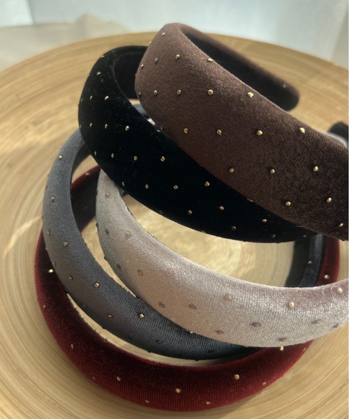 ciite'(シーテ)の「ベロアドット幅広カチューシャ(カチューシャ・レディース・ブルー/ブラウン/ワイン/ブラック/ベージュ・FREE)」の8枚目の写真