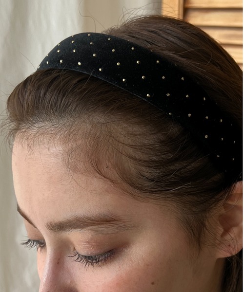 ciite'(シーテ)の「ベロアドット幅広カチューシャ(カチューシャ・レディース・ブルー/ブラウン/ワイン/ブラック/ベージュ・FREE)」の19枚目の写真