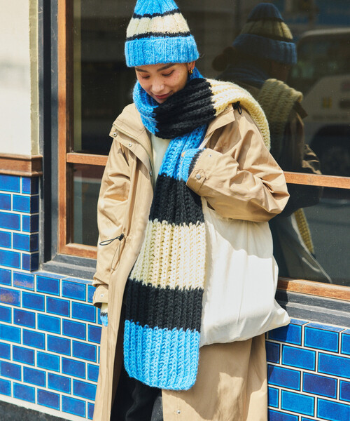 FREAK'S STORE（フリークスストア）の「HAND KNIT LONG MUFFLER（マフラー・メンズ・サックスブルー/ネイビー/ブラック・ONE SIZE）」の9枚目の写真