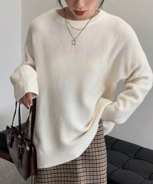 クルーネックニットプルオーバー