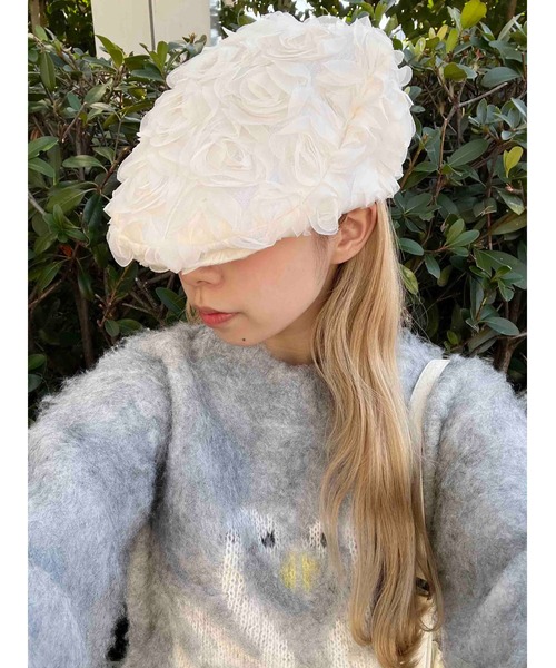 WC(ダブル シー)の「ローズモチーフハンチング(ハンチング/ベレー帽・レディース・アイボリー/ブラック・FREE)」の1枚目の写真