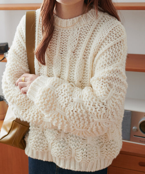 DISCOAT（ディスコート）の「編地切替プルオーバー（ニット/セーター・レディース・アイボリー/チャコールグレー/ベージュ・FREE）」の4枚目の写真