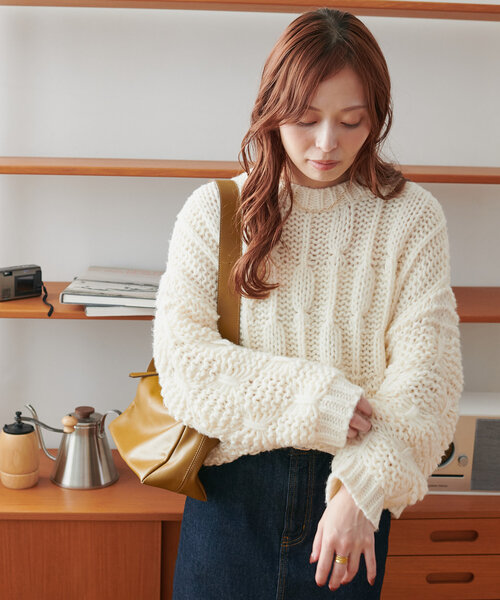 DISCOAT（ディスコート）の「編地切替プルオーバー（ニット/セーター・レディース・アイボリー/チャコールグレー/ベージュ・FREE）」の5枚目の写真