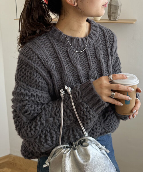 DISCOAT（ディスコート）の「編地切替プルオーバー（ニット/セーター・レディース・アイボリー/チャコールグレー/ベージュ・FREE）」の14枚目の写真