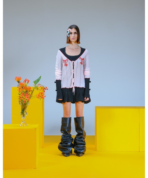 PAMEO POSE(パメオポーズ)の「Gathering Puff Mini Dress(ワンピース・レディース・ホワイト/スカイブルー/ブラック・FREE)」の8枚目の写真