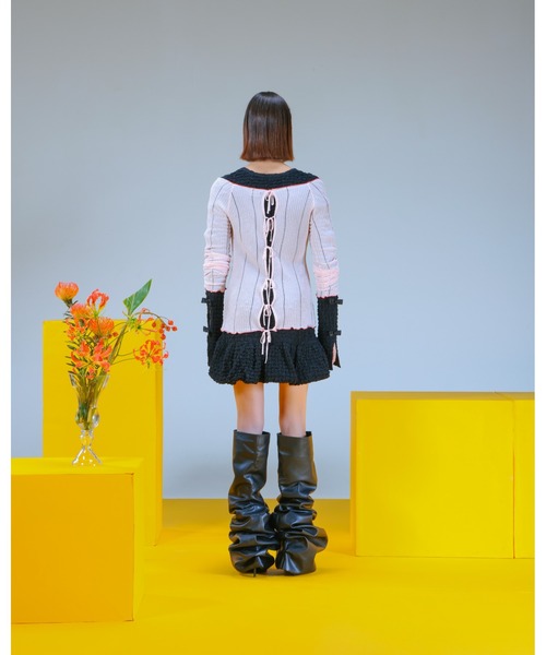 PAMEO POSE(パメオポーズ)の「Gathering Puff Mini Dress(ワンピース・レディース・ホワイト/スカイブルー/ブラック・FREE)」の11枚目の写真