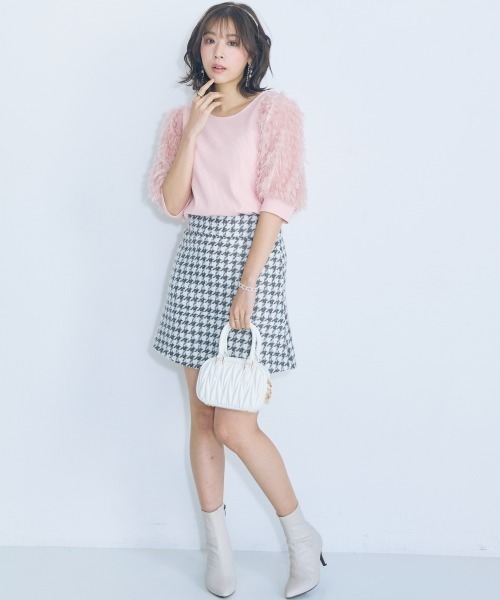 marun（マルン）の「【販売終了】＜大きいサイズ＞フリンジドッキングデザイントップス marun（Tシャツ/カットソー・レディース・ピンク/オフホワイト/ブラック・5L/4L/3L/LL/L）」の5枚目の写真