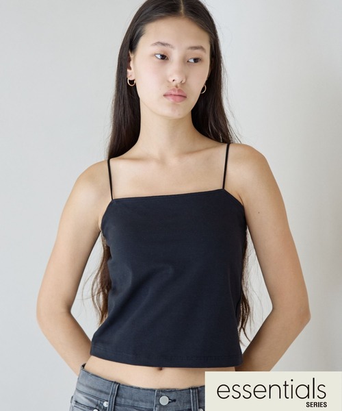 FOREVER 21（フォーエバー トゥエンティーワン）の「【2025SS】カップ付きベーシックキャミ（キャミソール・レディース・オフホワイト/ブルー/ブラック/ブラウン・SMALL/MEDIUM/LARGE）」の2枚目の写真