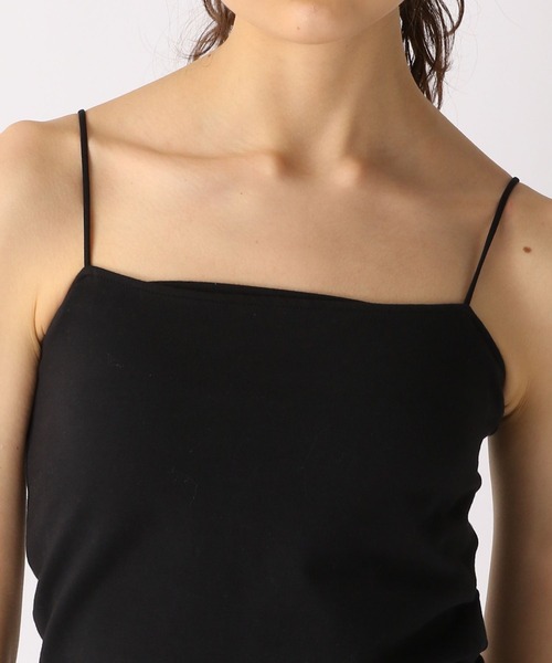 FOREVER 21（フォーエバー トゥエンティーワン）の「【2025SS】カップ付きベーシックキャミ（キャミソール・レディース・オフホワイト/ブルー/ブラック/ブラウン・SMALL/MEDIUM/LARGE）」の13枚目の写真