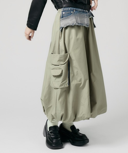 ROOPTOKYO(ループトウキョウ)の「Denim Layerd Cargo Skirt / デニムレイヤード カーゴスカート 秋物 秋服 2026年秋冬(スカート・レディース・ブラック/ベージュ/ブルー系その他/ブルー・FREE)」の3枚目の写真