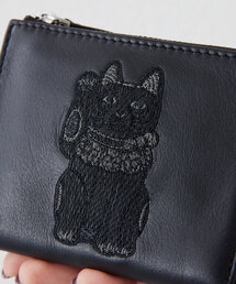 イアパピヨネ　本革　招き猫レザー折り財布/ミニウォレット ear PAPILLONNER（イアパピヨネ）の「《本革》招き猫レザー折り