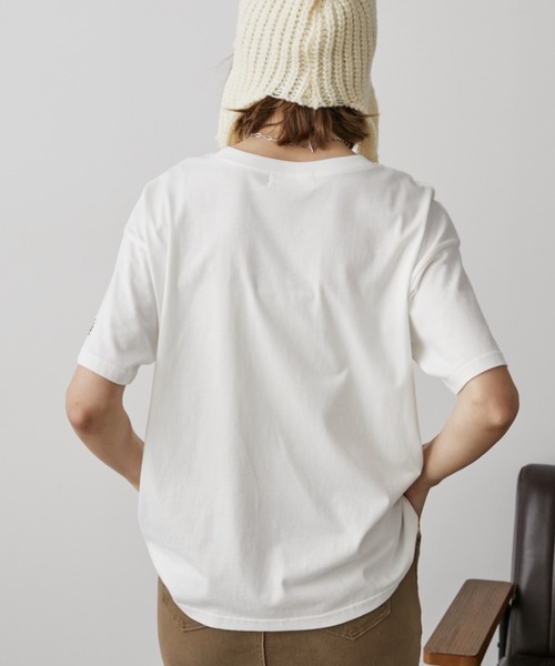Auntie Rosa Holiday(アンティローザホリデー)の「テニスクラブTEE(Tシャツ/カットソー・レディース・チャコールグレー/ピンク/アイボリー・FREE)」の22枚目の写真