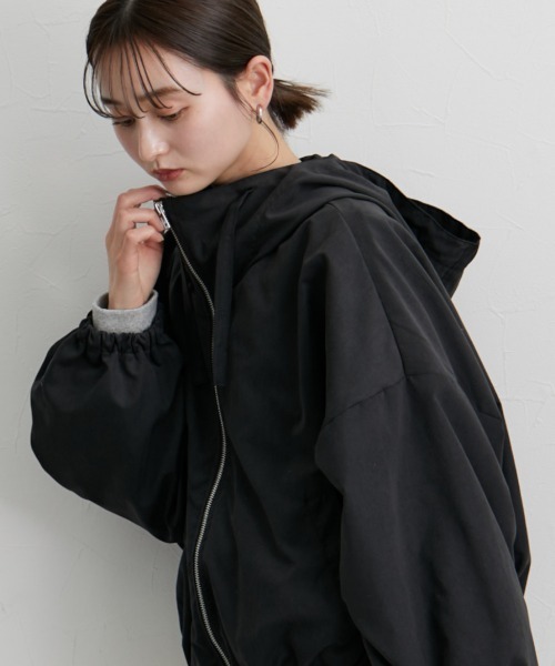nissen（ニッセン）の「フード付ショートマウンパ（マウンテンパーカー・レディース・アイボリー/ブラック/ライトカーキ・M）」の22枚目の写真