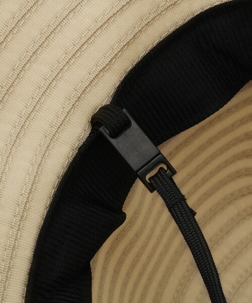 grove（グローブ）の「【手洗い可・UVカット・あご紐付】グログランハット（ハット・レディース・ブラック/ライトベージュ/ネイビー・00）」の9枚目の写真