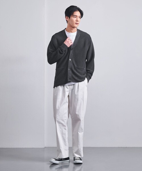 UNITED ARROWS(ユナイテッドアローズ)の「ペーパーヤーン Vネック カーディガン(カーディガン/ボレロ・メンズ・ダークブラウン/ダークグレー・S/XL/M/L)」の5枚目の写真
