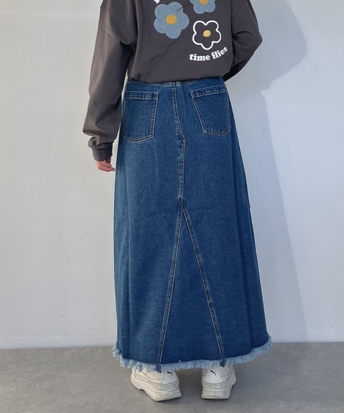 AS KNOW AS plus(アズノゥアズプラス)の「●リメイク風デニムロングスカート(デニムスカート・レディース・ブラック/ブルー/ケミカルウォッシュ・FREE)」の21枚目の写真