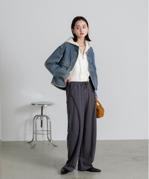 ad thie(アドティエ)の「フード付き ジップアップ ニットベスト(ベスト・レディース・オフホワイト/グレー/ブラック・FREE)」の12枚目の写真