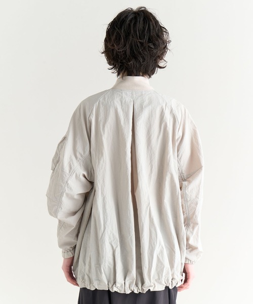 NANGA（ナンガ）の「NYLON TUSSER JKT W ナイロンタッサー ジャケット (レディース)（ブルゾン・レディース・ブラック/アイボリー/ラベンダー/オレンジ・S/M/L）」の8枚目の写真