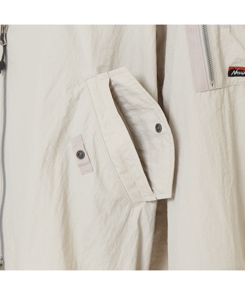 NANGA（ナンガ）の「NYLON TUSSER JKT W ナイロンタッサー ジャケット (レディース)（ブルゾン・レディース・ブラック/アイボリー/ラベンダー/オレンジ・S/M/L）」の18枚目の写真