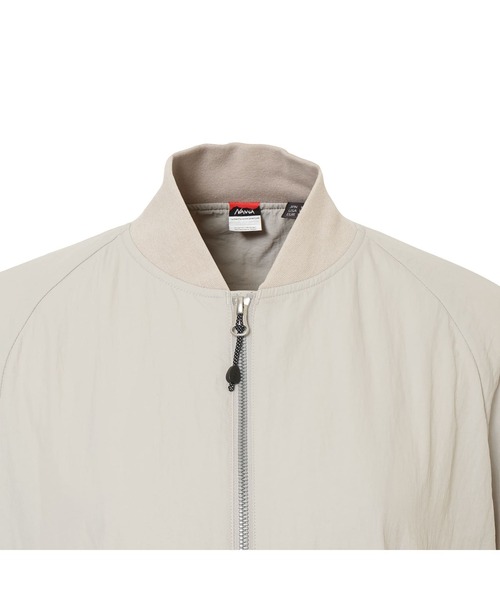 NANGA（ナンガ）の「NYLON TUSSER JKT W ナイロンタッサー ジャケット (レディース)（ブルゾン・レディース・ブラック/アイボリー/ラベンダー/オレンジ・S/M/L）」の14枚目の写真