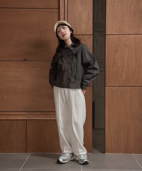 lawgy(ラウジー)の「front ribbon short shirt / フロントリボンショートシャツ(シャツ/ブラウス・レディース・チャコールグレー/ピンク/ホワイト・FREE)」の9枚目の写真