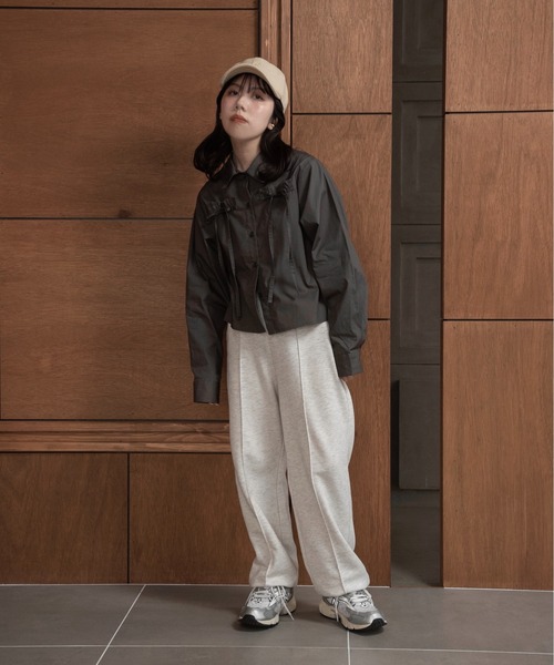lawgy(ラウジー)の「front ribbon short shirt / フロントリボンショートシャツ(シャツ/ブラウス・レディース・チャコールグレー/ピンク/ホワイト・FREE)」の10枚目の写真