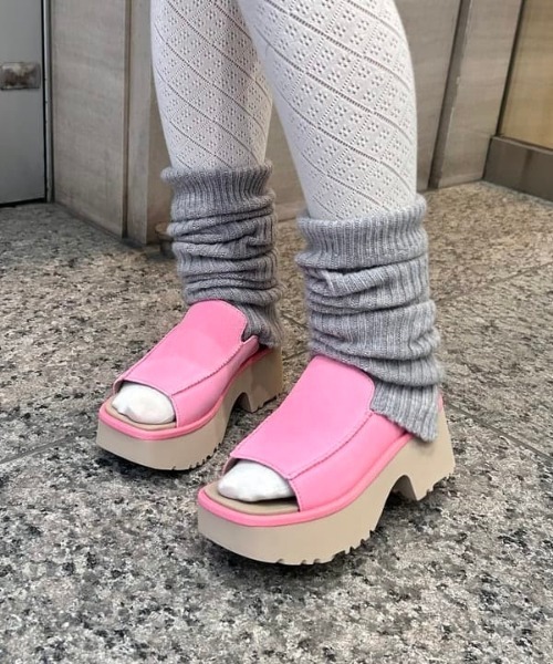 セール】UGG(R) for Ray BEAMS / New Heights Slide / アグ