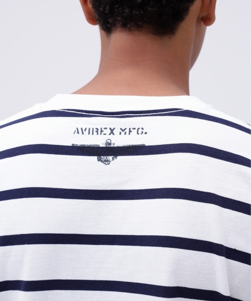 AVIREX(アヴィレックス)の「NAVAL POCKET T-SHIRT / ネイバル ポケット 半袖Tシャツ / AVIREX / アヴィレックス(Tシャツ/カットソー・メンズ・ネイビー系/ピンク/ネイビー/オリーブ/オフホワイト・MEDIUM/XX-LARGE/X-LARGE/LARGE)」の22枚目の写真