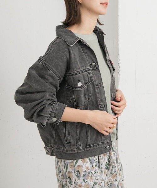 Levi's（リーバイス）の「Levi’s　90s TRUCKER（デニムジャケット・レディース・ライトブルー/ブラック・SMALL）」の5枚目の写真
