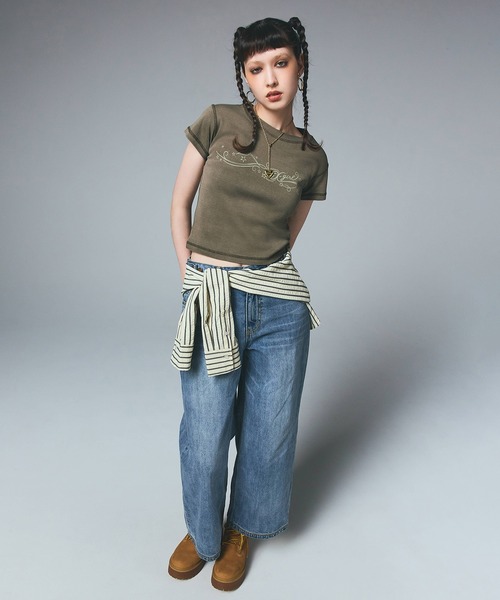 X-girl（エックスガール）の「ORNAMENT LINE LOGO S/S BABY TEE（Tシャツ/カットソー・レディース・ブラック/ネイビー/オリーブ・S/M）」の10枚目の写真