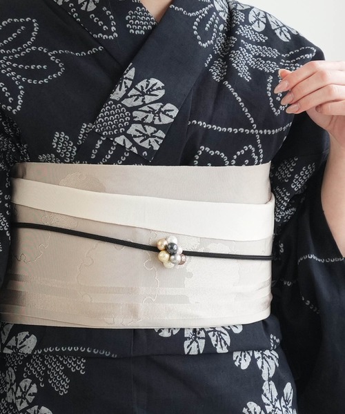 utatane（ウタタネ）の「手染め注染浴衣3点セット utatane×注染工房 赤坂紬 ブラックに露芝小菊（浴衣・レディース・ブラック・FREE）」の9枚目の写真