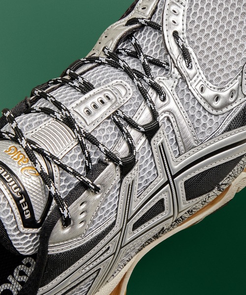 ASICS(アシックス)の「GEL-NIMBUS 10.1(スニーカー・メンズ・グレー・28/28.5/27/29.5/27.5/29/24.5/23/30.5/23.5/25/24/25.5/26.5/26)」の4枚目の写真