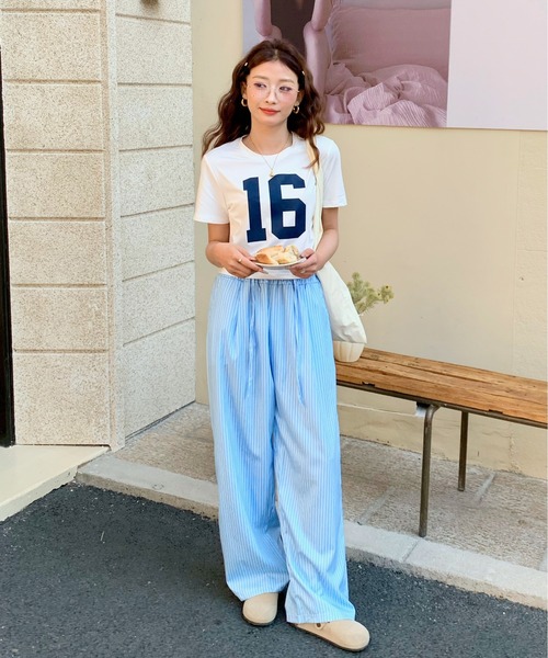 everycoco(エブリーココ)の「ストライプワイドストレートレッグパンツ(その他パンツ・レディース・ブルー・M/L)」の13枚目の写真