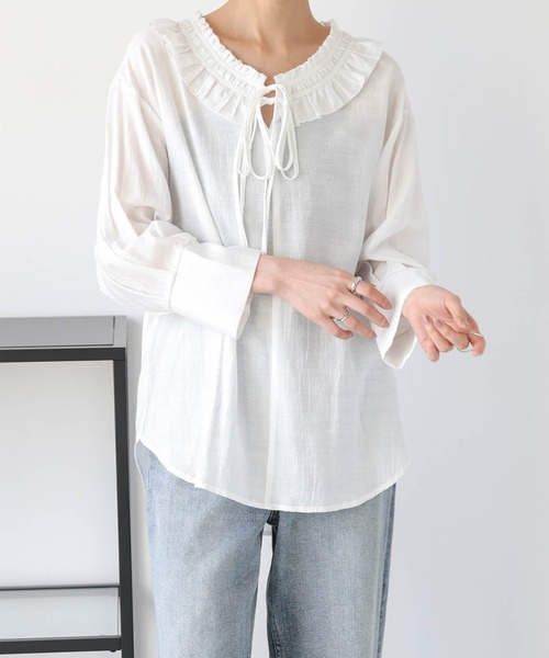 AMELY(エミリー)の「ダブルリボン フリルカラーブラウス(シャツ/ブラウス・レディース・ブラック/ホワイト・フリー)」の3枚目の写真
