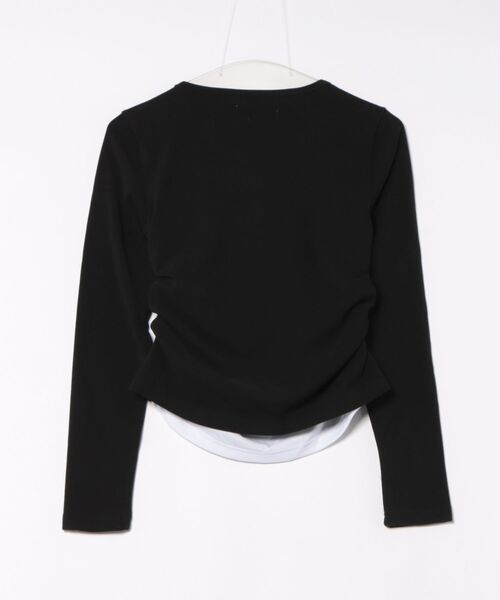 CERCA(チェルカ)の「【 MEMECLE / メメクル 】バイカラー レイヤード キーネック ロンT(Tシャツ/カットソー・レディース・ブラック・M)」の11枚目の写真