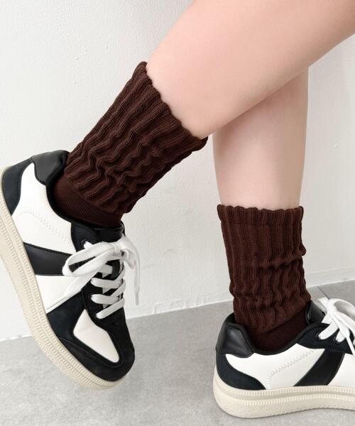 WEGO(ウィゴー)の「WEGO/サポート付きボリューム無地リブソックス(ソックス/靴下・レディース・ブルー/レッド/ブラウン/ブラック/ホワイト/ダークグレー/ワイン・23-25cm)」の5枚目の写真