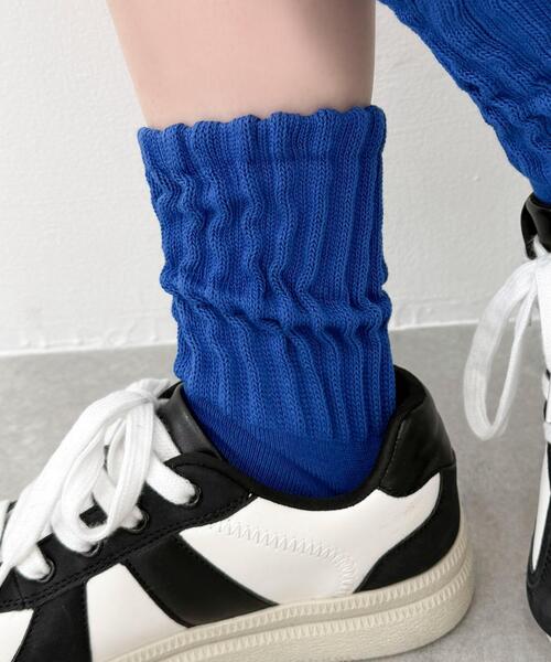 WEGO(ウィゴー)の「WEGO/サポート付きボリューム無地リブソックス(ソックス/靴下・レディース・ブルー/レッド/ブラウン/ブラック/ホワイト/ダークグレー/ワイン・23-25cm)」の1枚目の写真