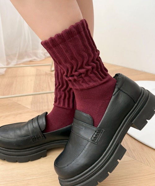 WEGO(ウィゴー)の「WEGO/サポート付きボリューム無地リブソックス(ソックス/靴下・レディース・ブルー/レッド/ブラウン/ブラック/ホワイト/ダークグレー/ワイン・23-25cm)」の7枚目の写真
