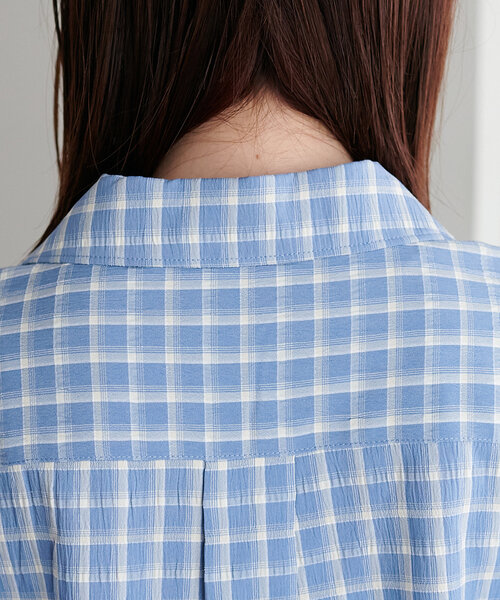 DISCOAT(ディスコート)の「【ユニセックス】シアーサッカーチェックオープンカラーシャツ(シャツ/ブラウス・レディース・ブラック/オフホワイト/サックスブルー・MEDIUM/LARGE)」の7枚目の写真