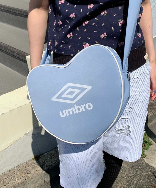 Casselini（キャセリーニ）の「[UMBRO × Casselini] 2WAYハートショルダー（ショルダーバッグ・レディース・アイボリー/ブルー/ブラック・FREE）」の5枚目の写真