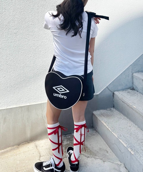 Casselini（キャセリーニ）の「[UMBRO × Casselini] 2WAYハートショルダー（ショルダーバッグ・レディース・アイボリー/ブルー/ブラック・FREE）」の16枚目の写真
