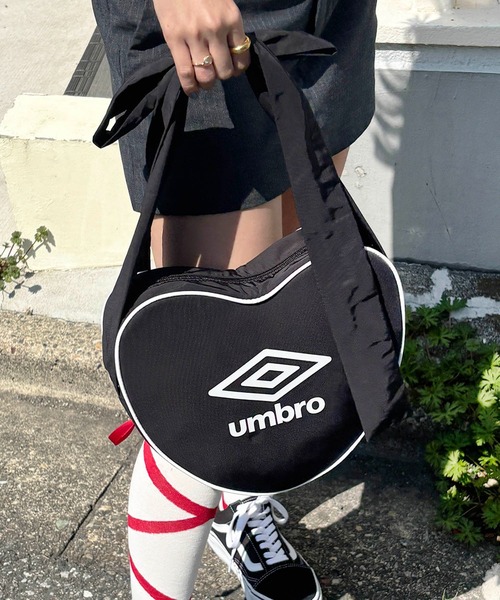 Casselini（キャセリーニ）の「[UMBRO × Casselini] 2WAYハートショルダー（ショルダーバッグ・レディース・アイボリー/ブルー/ブラック・FREE）」の7枚目の写真