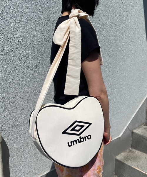 Casselini（キャセリーニ）の「[UMBRO × Casselini] 2WAYハートショルダー（ショルダーバッグ・レディース・アイボリー/ブルー/ブラック・FREE）」の17枚目の写真